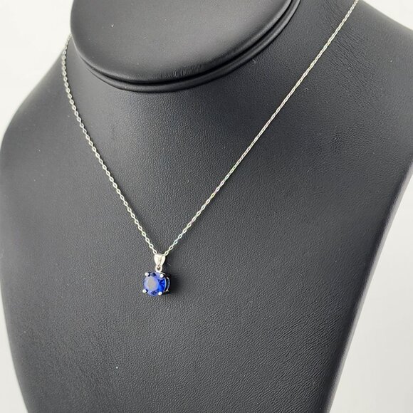 Blue Gemstone Necklace in 925 Sterling Silver - Picture 6 of 6